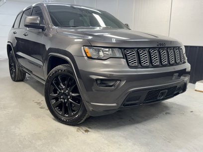 Used 2020 Jeep Grand Cherokee Altitude