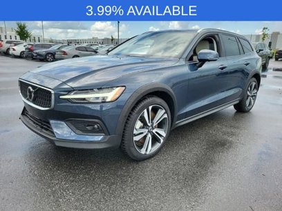 Certified 2024 Volvo V60 B5 Cross Country Plus
