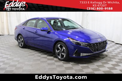 Used 2023 Hyundai Elantra Limited w/ Winter Weather Package