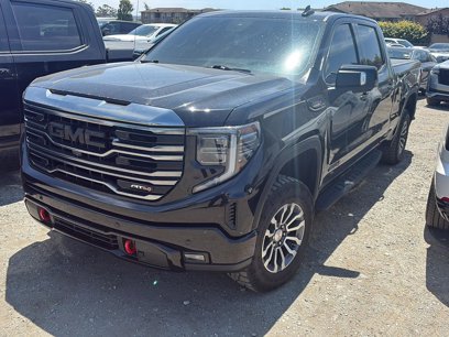 Used 2022 GMC Sierra 1500 AT4 w/ AT4 Premium Package