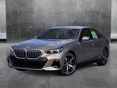 New 2025 BMW 530i xDrive w/ M Sport Package