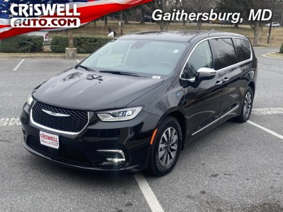 Used 2023 Chrysler Pacifica Limited