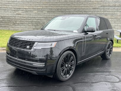 Used 2025 Land Rover Range Rover SE