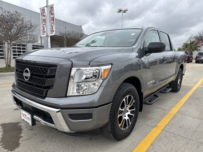 Used 2024 Nissan Titan SV w/ Accessory Utility Package