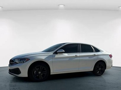 Used 2023 Volkswagen Jetta SE