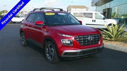 Certified 2021 Hyundai Venue SEL