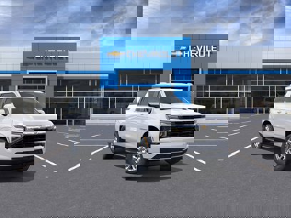 New 2025 Chevrolet Suburban LS