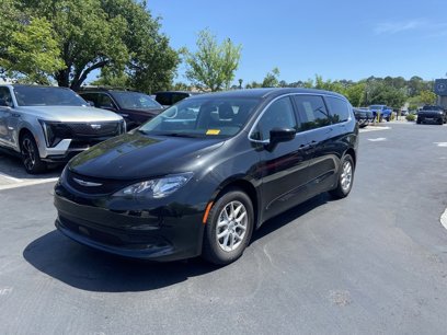 Used 2022 Chrysler Voyager LX