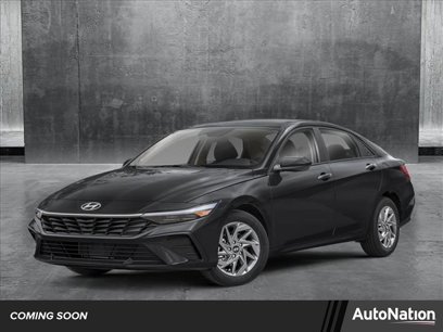 New 2025 Hyundai Elantra SEL