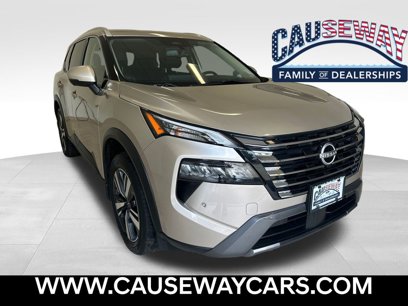 Used 2024 Nissan Rogue SL