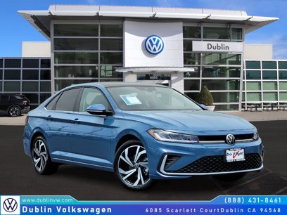 Certified 2025 Volkswagen Jetta SEL