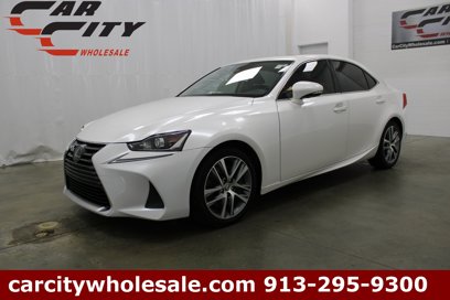 Used 2019 Lexus IS 300 w/ Accessory Package 2