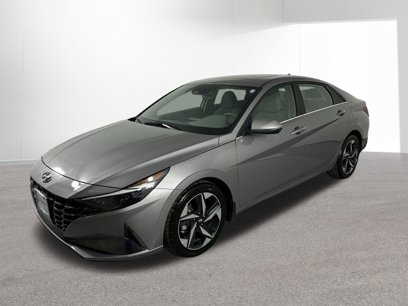 Used 2022 Hyundai Elantra SEL w/ Convenience + Premium Package