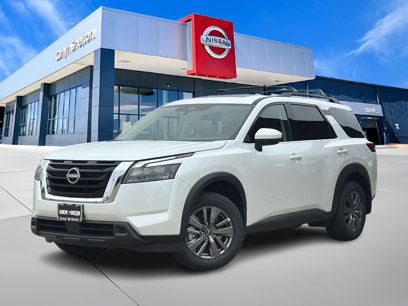 New 2025 Nissan Pathfinder SV w/ SV Premium Package