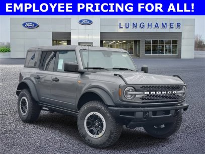 New 2023 Ford Bronco Badlands w/ Sasquatch Package