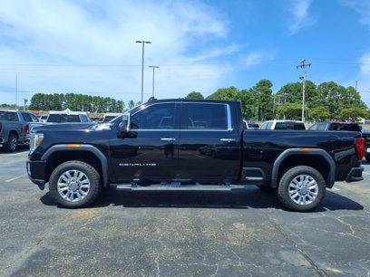 Used 2022 GMC Sierra 2500 Denali w/ Denali Ultimate Package
