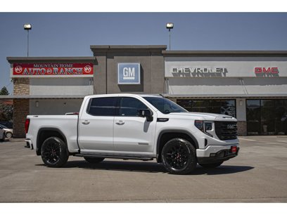 New 2025 GMC Sierra 1500 Elevation w/ Elevation Premium Package