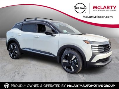New 2025 Nissan Kicks SR w/ Illumination Package