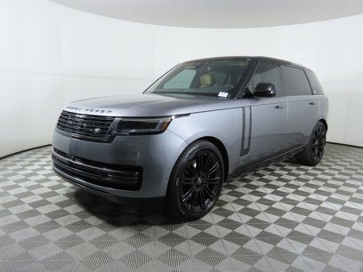 New 2025 Land Rover Range Rover Long Wheelbase SE
