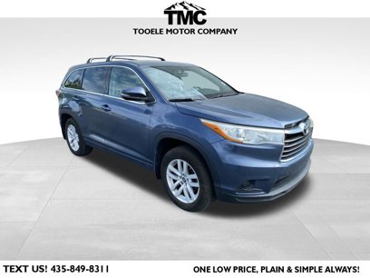 Used 2016 Toyota Highlander LE