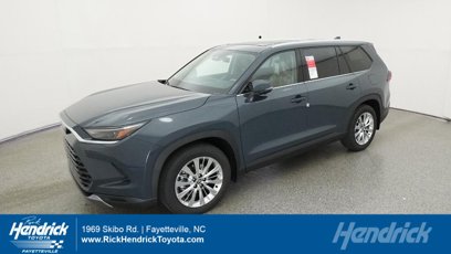 New 2025 Toyota Grand Highlander AWD
