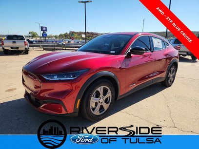New 2023 Ford Mustang Mach-E Select w/ Comfort Package Lite