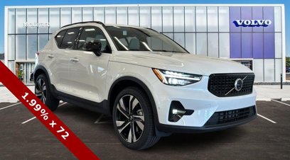 New 2025 Volvo XC40 B5 Ultra w/ Protection Package Premier