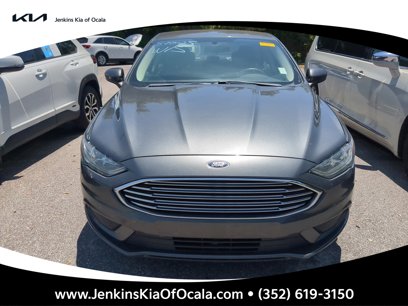 Used 2017 Ford Fusion SE w/ Fusion SE Technology Package