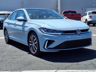 New 2025 Volkswagen Jetta SE