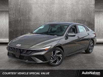 New 2024 Hyundai Elantra Limited