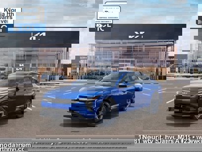 New 2025 Kia K4 LXS