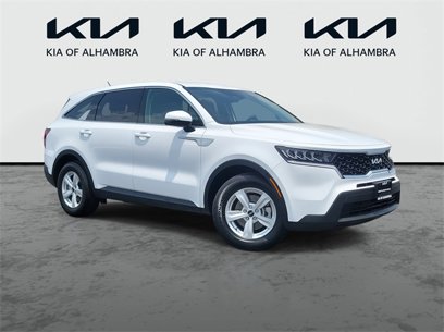 Certified 2023 Kia Sorento LX