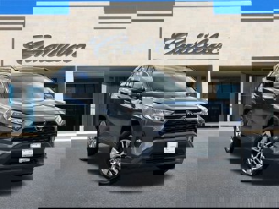 Used 2021 Toyota RAV4 XLE Premium w/ Carpet Mat Package (TMS)