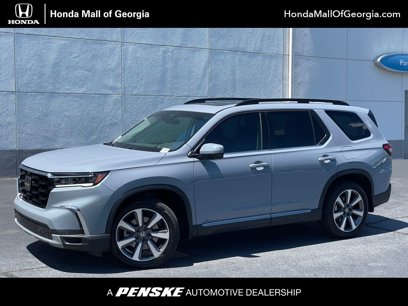 Used 2025 Honda Pilot Elite
