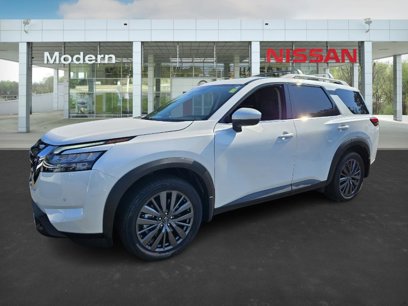 New 2025 Nissan Pathfinder SL