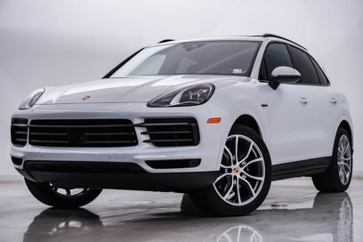 Certified 2023 Porsche Cayenne Platinum Edition