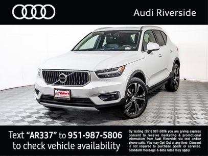 Used 2022 Volvo XC40 T5 Inscription w/ Climate Package
