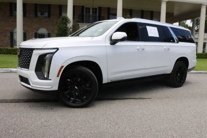 Used 2025 Cadillac Escalade ESV Premium Luxury