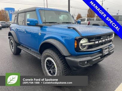 New 2024 Ford Bronco Outer Banks w/ Sasquatch Package