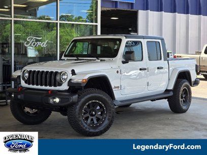 Used 2024 Jeep Gladiator Rubicon w/ Convenience Group