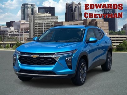 New 2025 Chevrolet Trax LT w/ Driver Confidence Package
