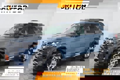 New 2025 Ford Explorer Active w/ Active Comfort Package