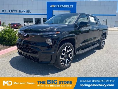 New 2025 Chevrolet Silverado EV RST