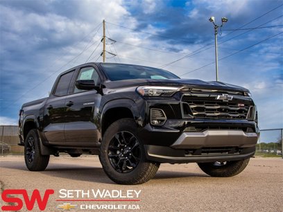 New 2025 Chevrolet Colorado Z71 w/ Midnight Edition