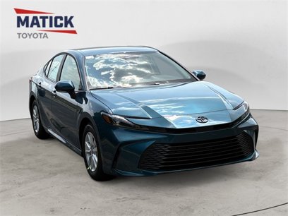 New 2025 Toyota Camry LE