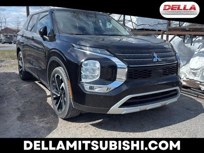 Used 2024 Mitsubishi Outlander SE