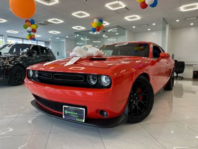 Used 2016 Dodge Challenger SXT Plus