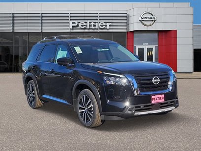 New 2025 Nissan Pathfinder Platinum w/ Cargo Package
