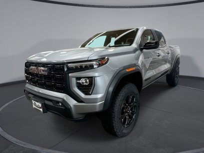 New 2025 GMC Canyon Elevation w/ Convenience Package