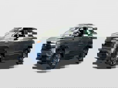 New 2025 Nissan Kicks S